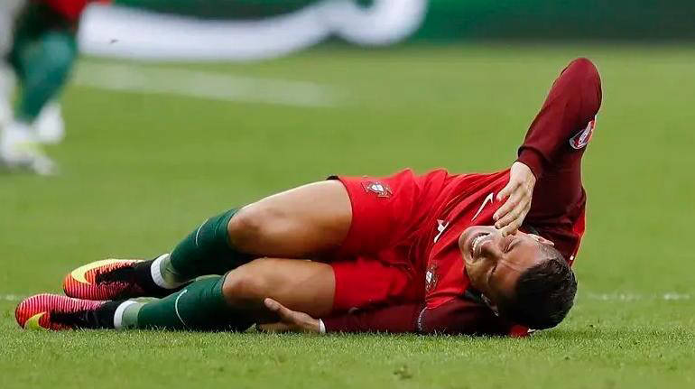 C罗遭遇沙特杯翻车，多项赛事冠军梦碎